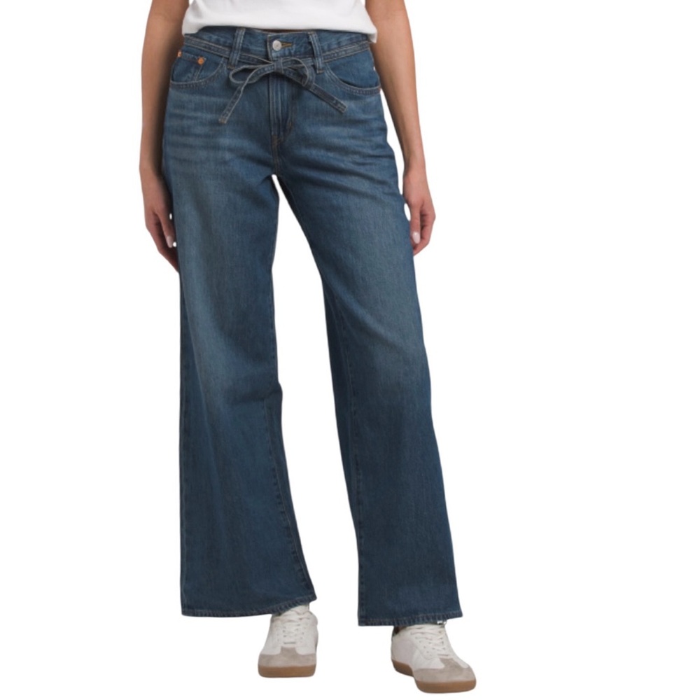 Levi’s XL Straight Frankies Dream Jeans (NWT) (Size: 23 X 31)